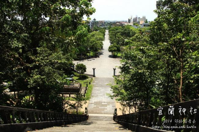 描述: http://pics25.yamedia.tw/41/userfile/h/hwsln/album/1526e6e9718558.jpg
